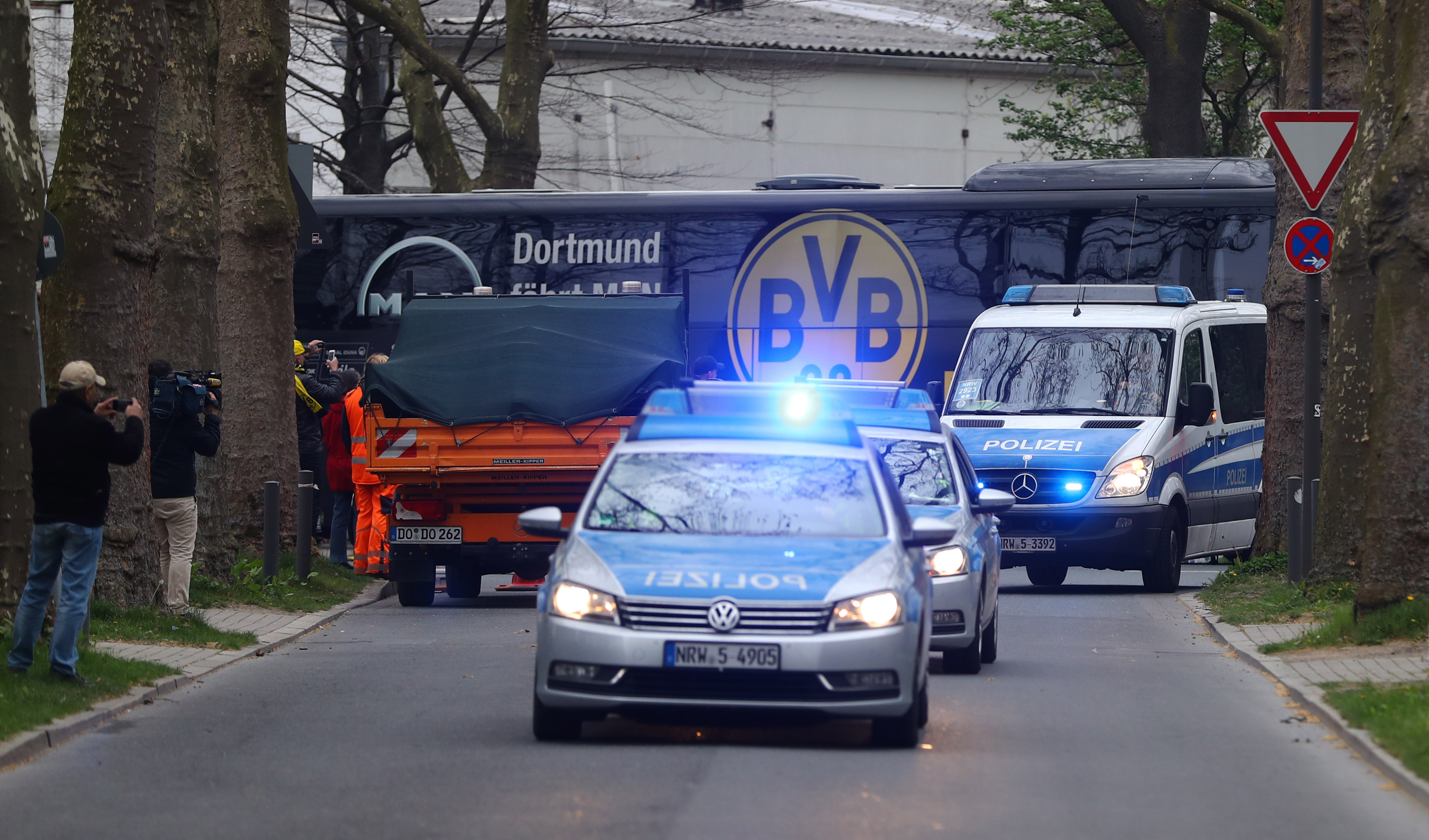 Borussa Dortmund arrived to the game with a police escort. Photo: Reuters 