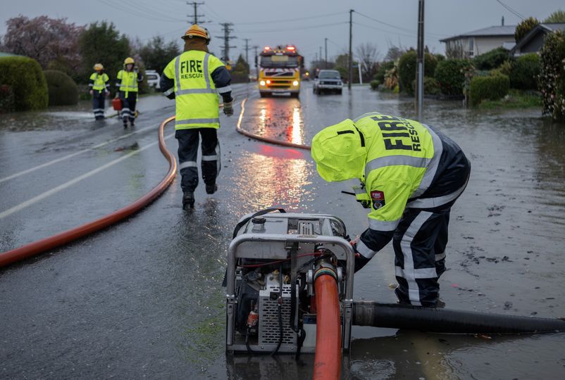 Water being pumped on State Highway 1 in Gore this evening. Photo: Gore District Council