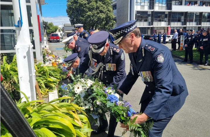 Members of the Australian police laid wreaths in Nelson today. Photo: RNZ 