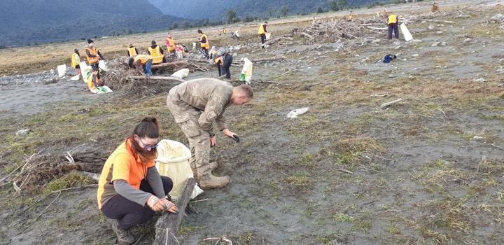 Minister Mayor Clash Over Fox River Clean Up Otago Daily Times Online News