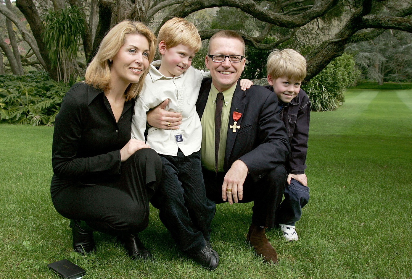 Ward-Lealand and Hurst with their two sons in 2005 when Hurst was made an Officer of the New...