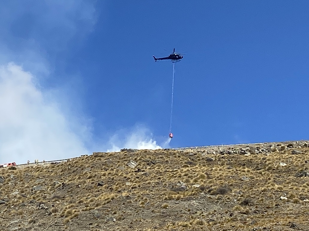 Helicopter crews helped fight the fire. Photo: Sean Parnell