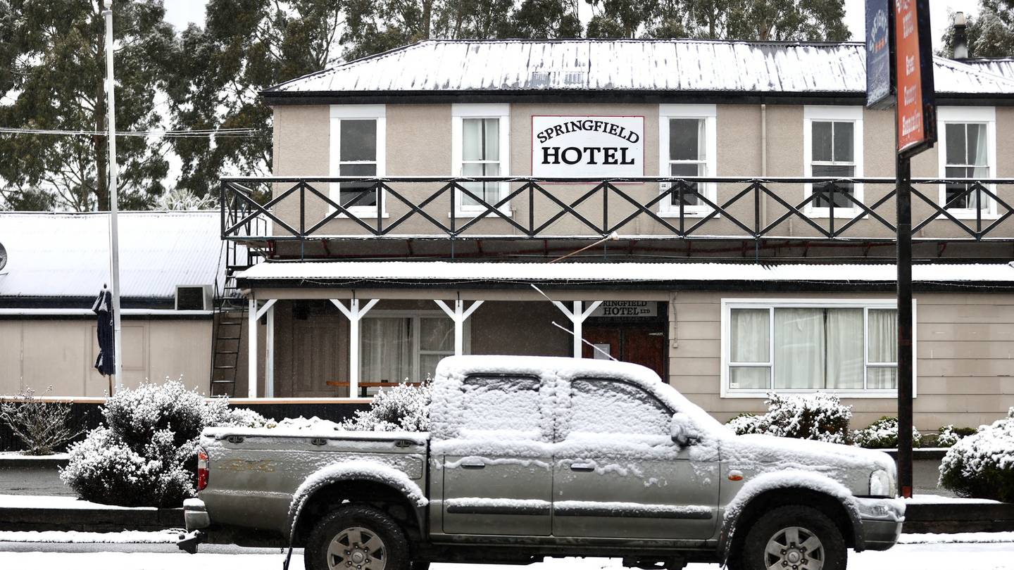 Snow covers Springfield. Photo: George Heard / NZ Herald