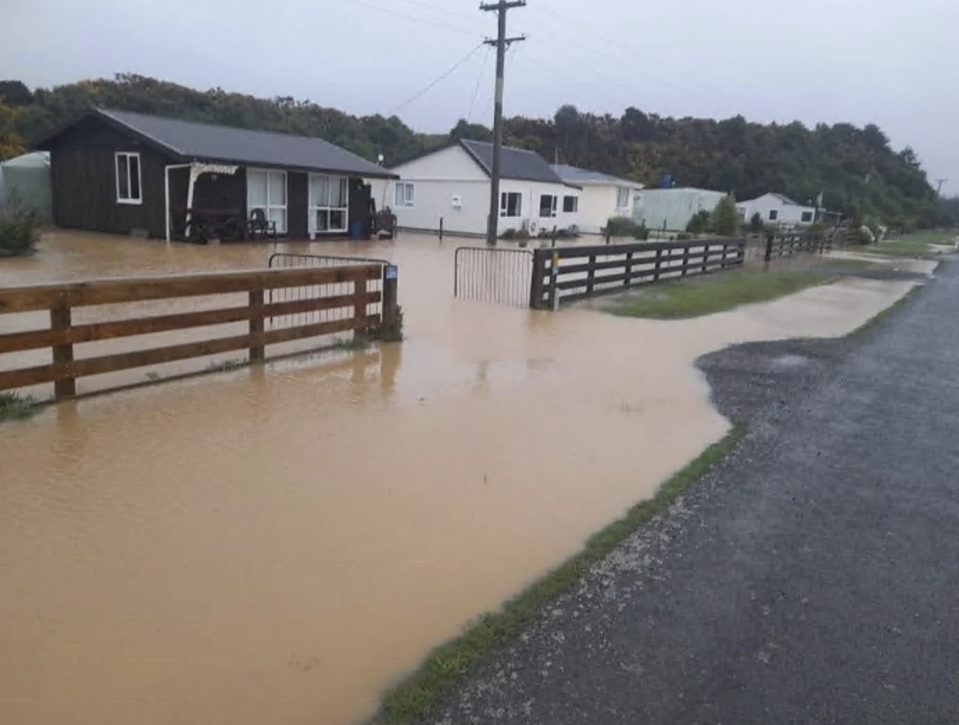 Flooding at Toko Mouth in South Otago this morning. PHOTO: SIMON DAVIES