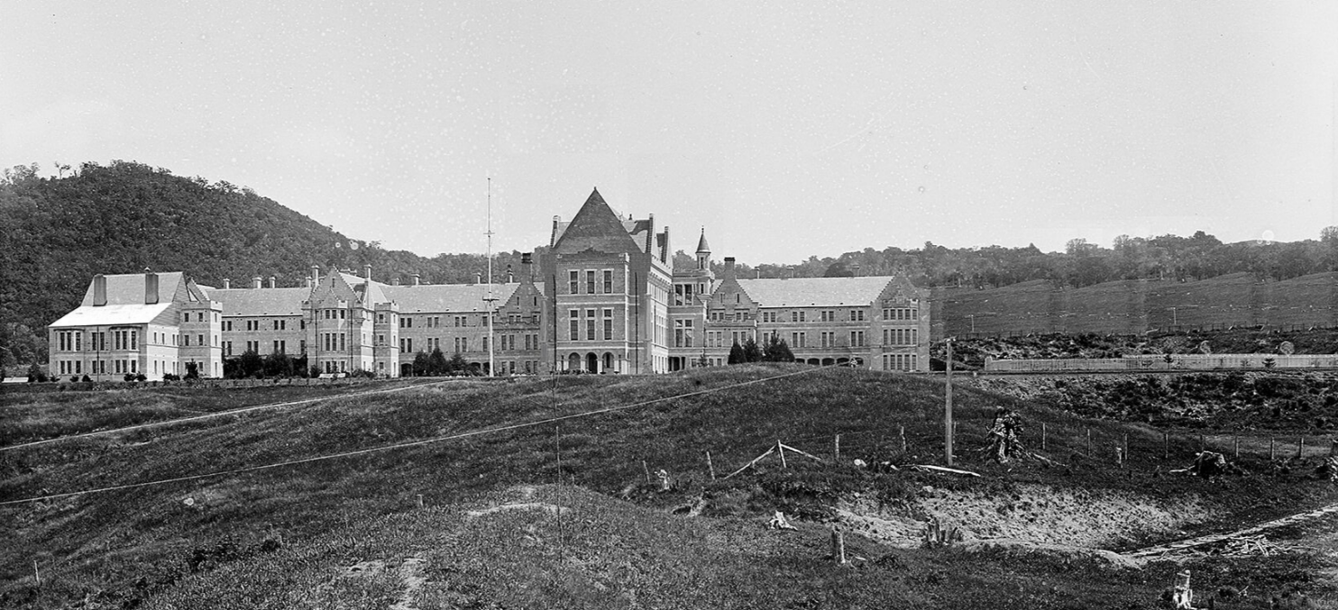 Using the original Te Papa image of .c1890, this modified version shows how the main building...