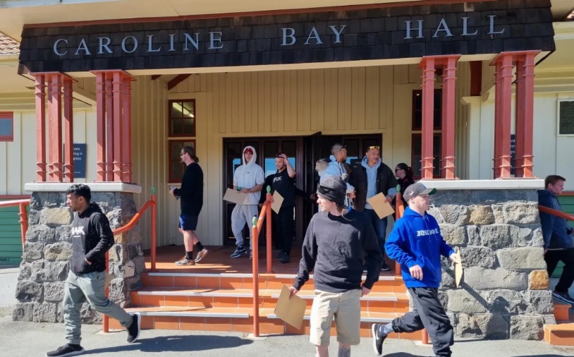 Alliance workers leave a meeting at the Caroline Bay Hall in September. Photo: RNZ