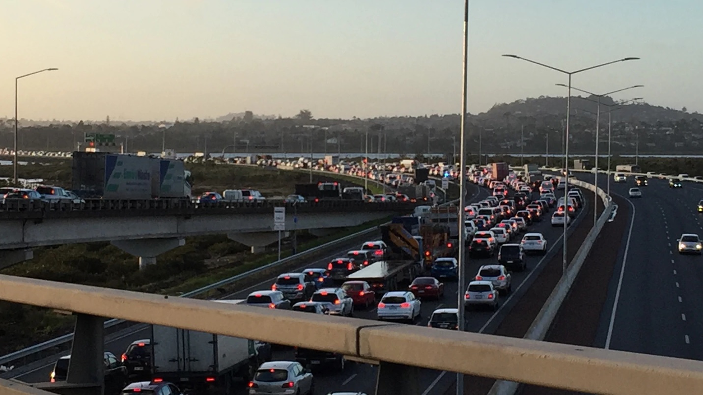 Some motorists reported being stuck in traffic for hours in Auckland this morning. Photo: NZ Herald