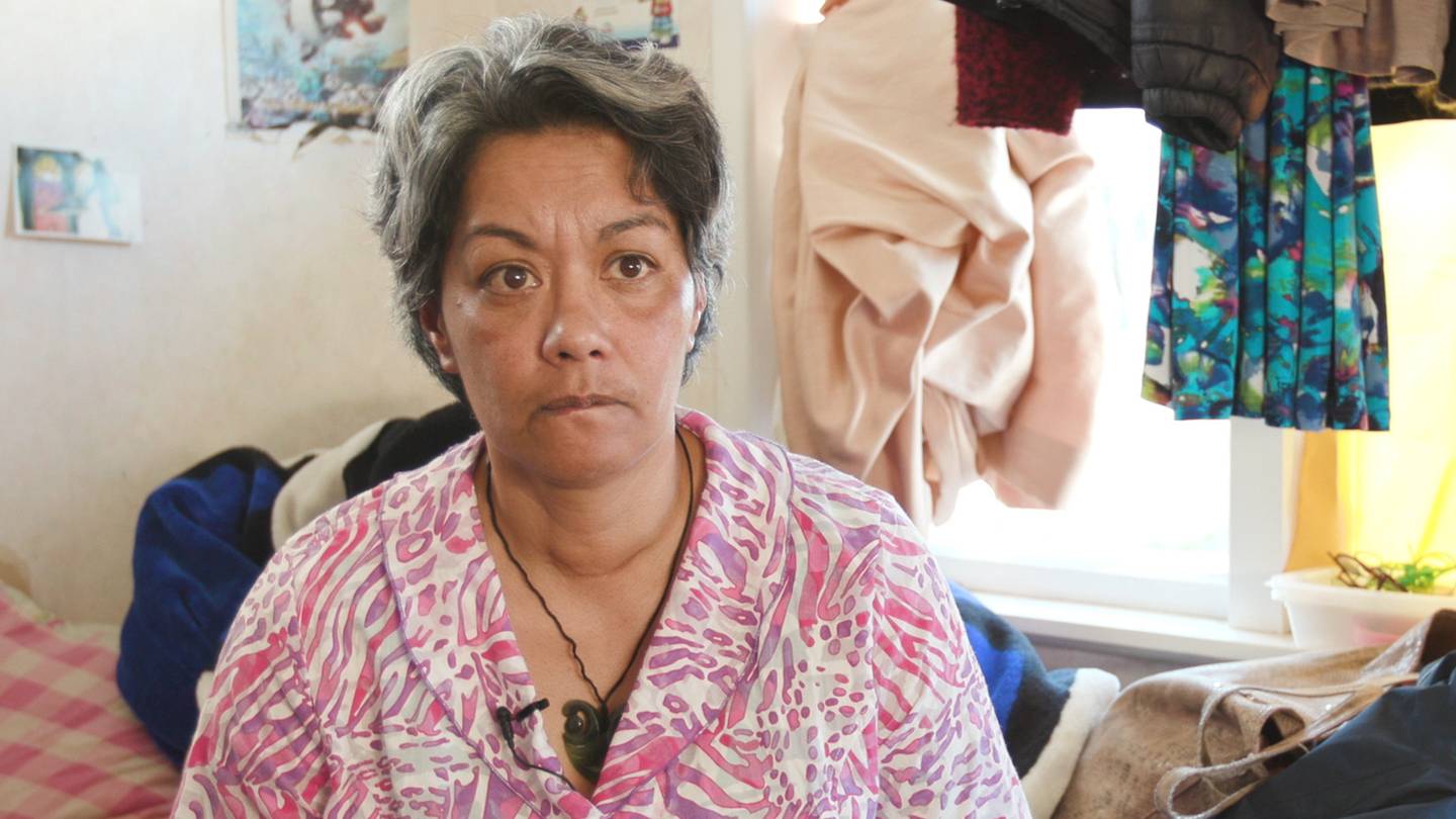 Papakura mother-of-two Louise says she's forced to feed her family on less than $60 a week....