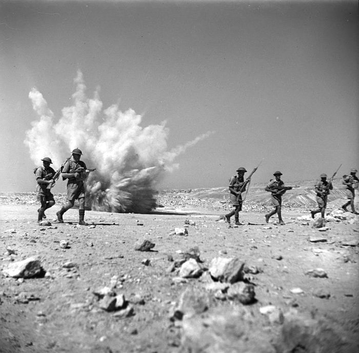 WWII. New Zealand Infantry pictured during live training in Egypt, October 1941.