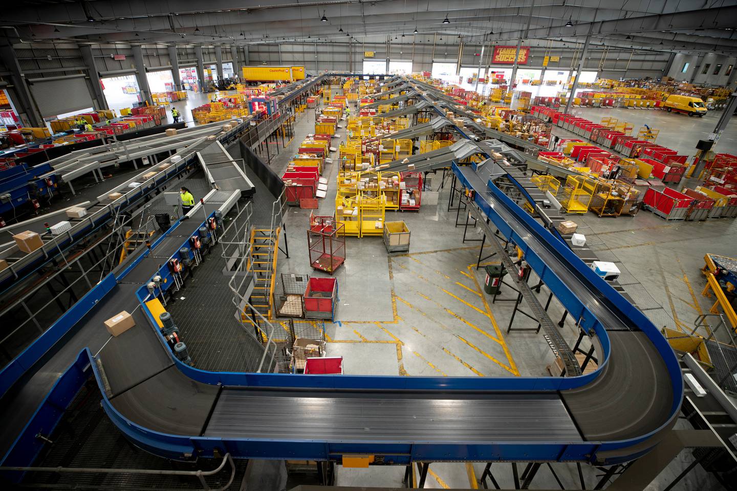 A NZ Post distribution centre. Photo: Dean Purcell / NZH