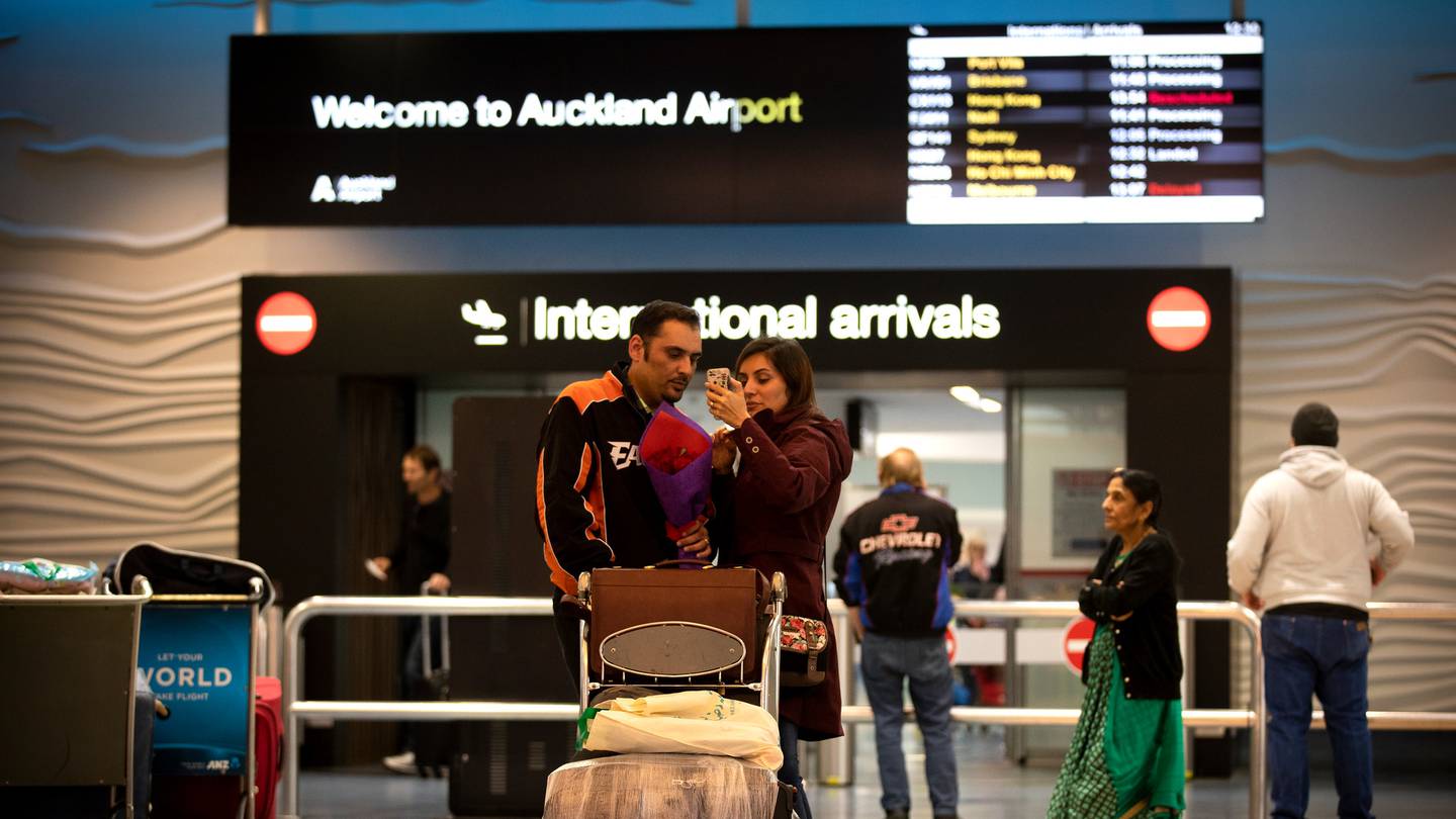 Straight into the arms of loved ones: First quarantine-free flight into NZ  for 10 months lands | Otago Daily Times Online News