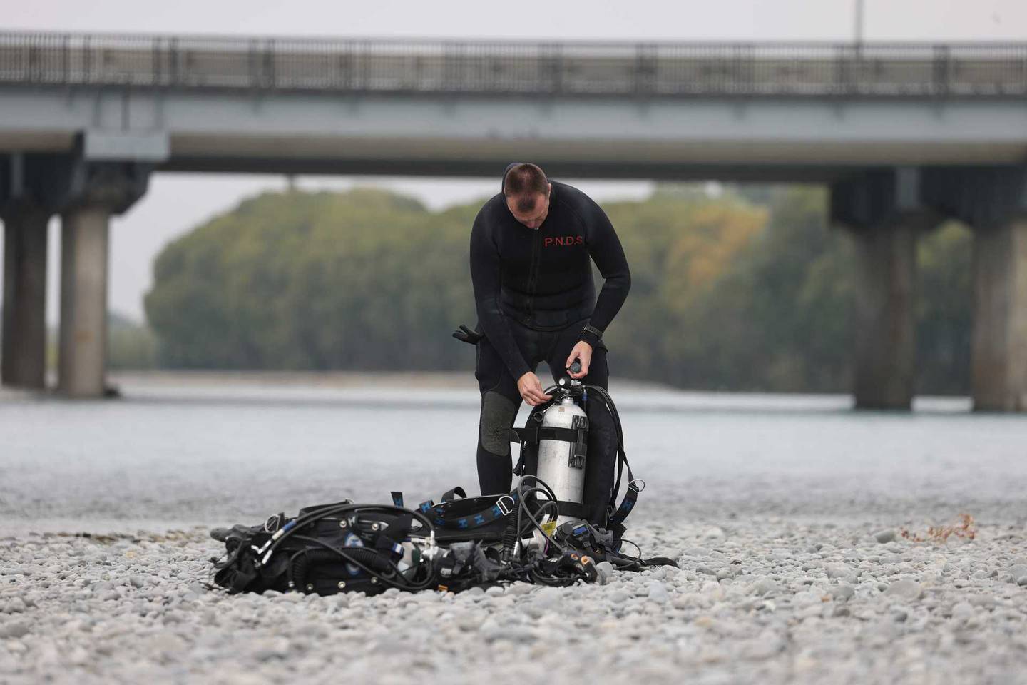 The dive squad at the Waimakariri River on Monday. Photo: George Heard / NZH