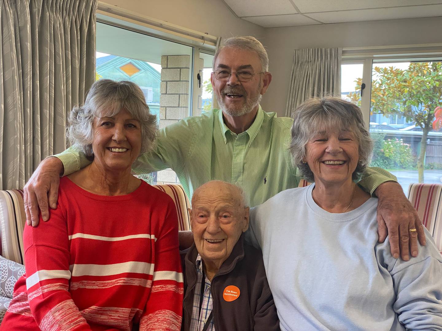 Bill Mitchell with daughters Helen Nicholson (left), Linda Callaghan (right) and Helen's husband...