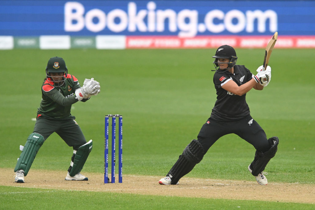 Suzie Bates brought up 1000 World Cup runs during the shortened match against Bangladesh this...