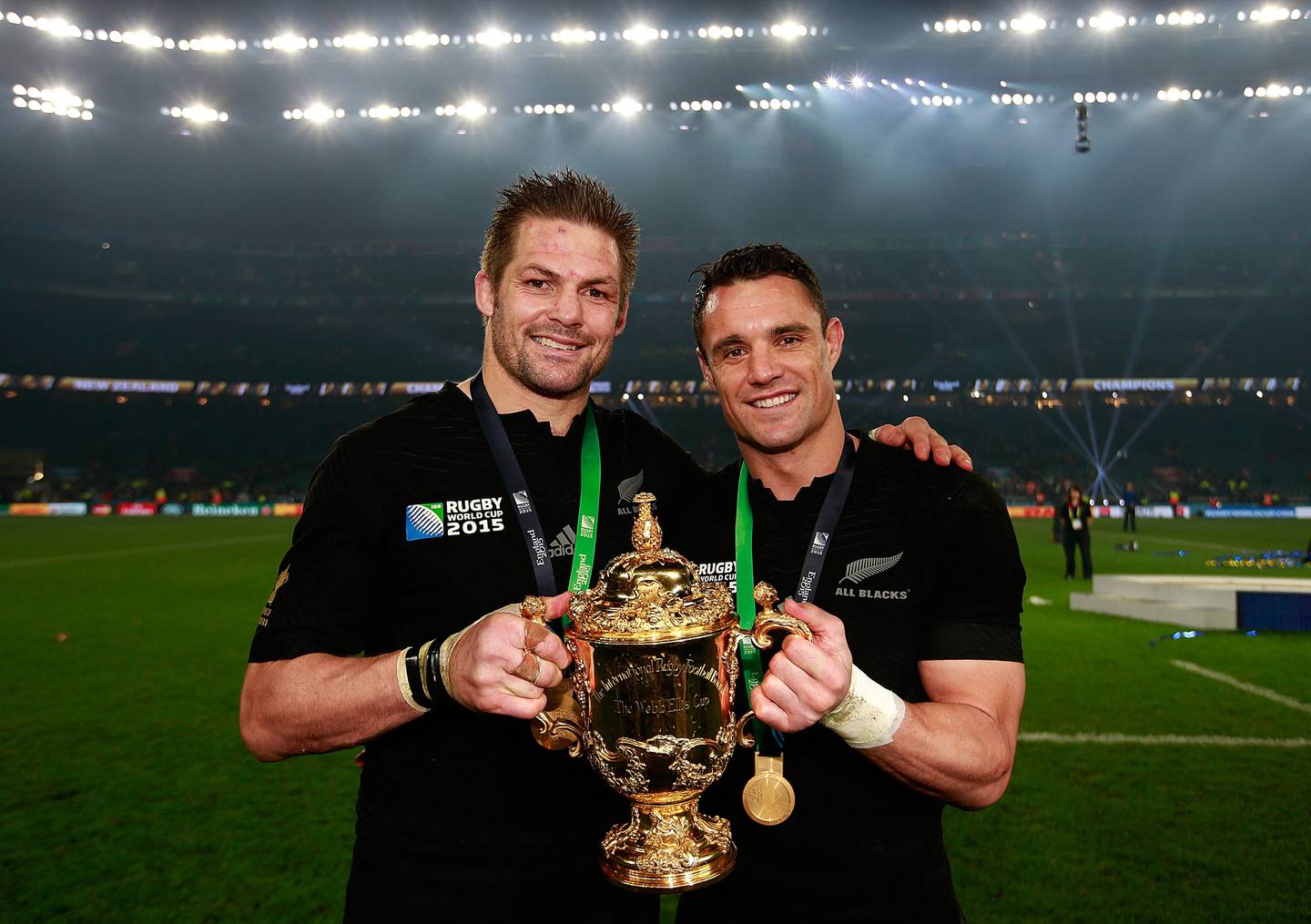 Rugby: Dan Carter takes son to first All Blacks test - NZ Herald