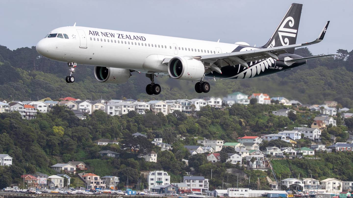 An Air New Zealand Airbus A320 landing at Wellington Airport. Photo / File