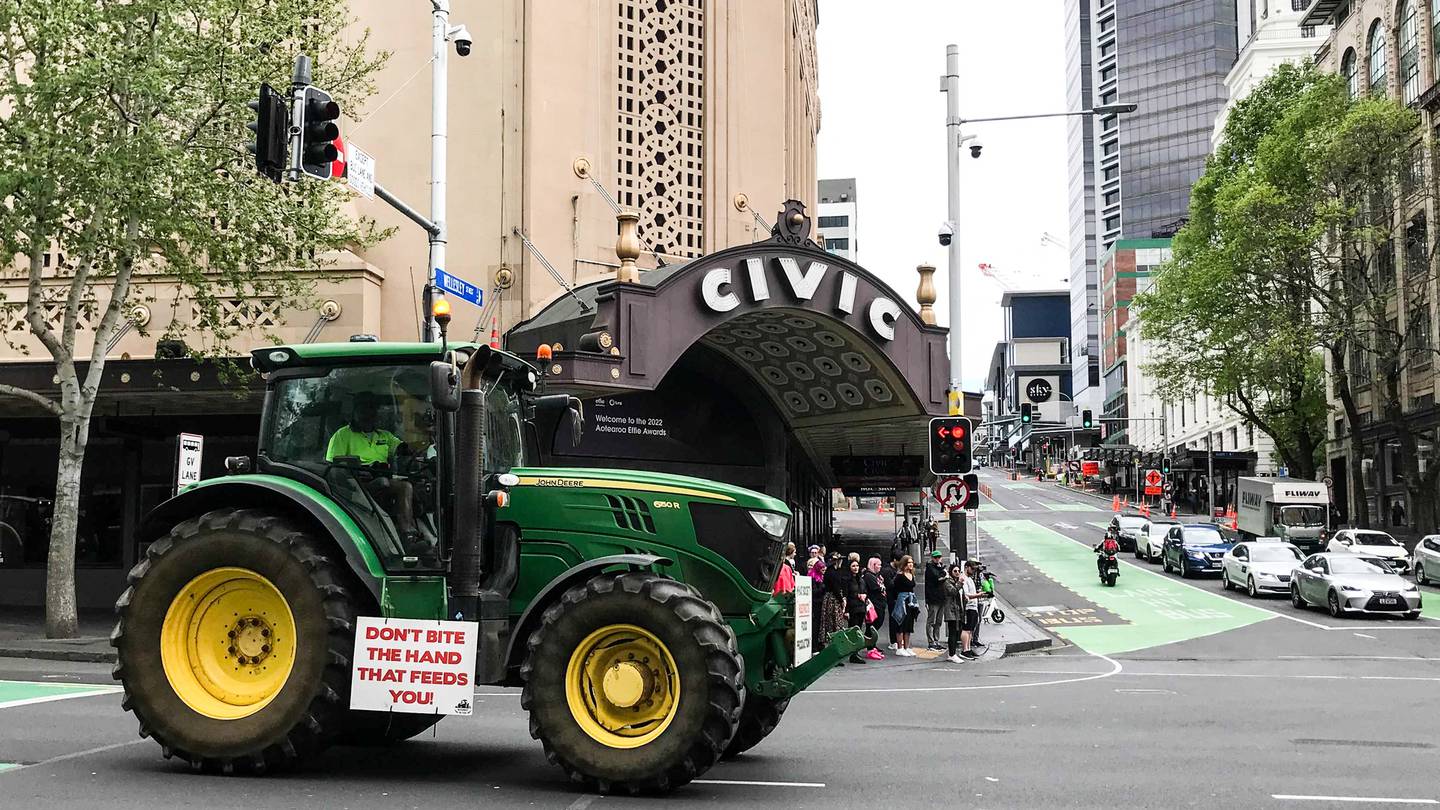 A tractor at the protest in central Auckland. Photo: NZME