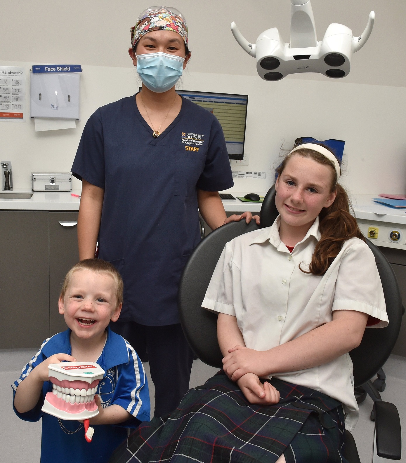 Siblings Bella Sinton (12) and Jaxzon McInnes (5) got their teeth checked by University of Otago...