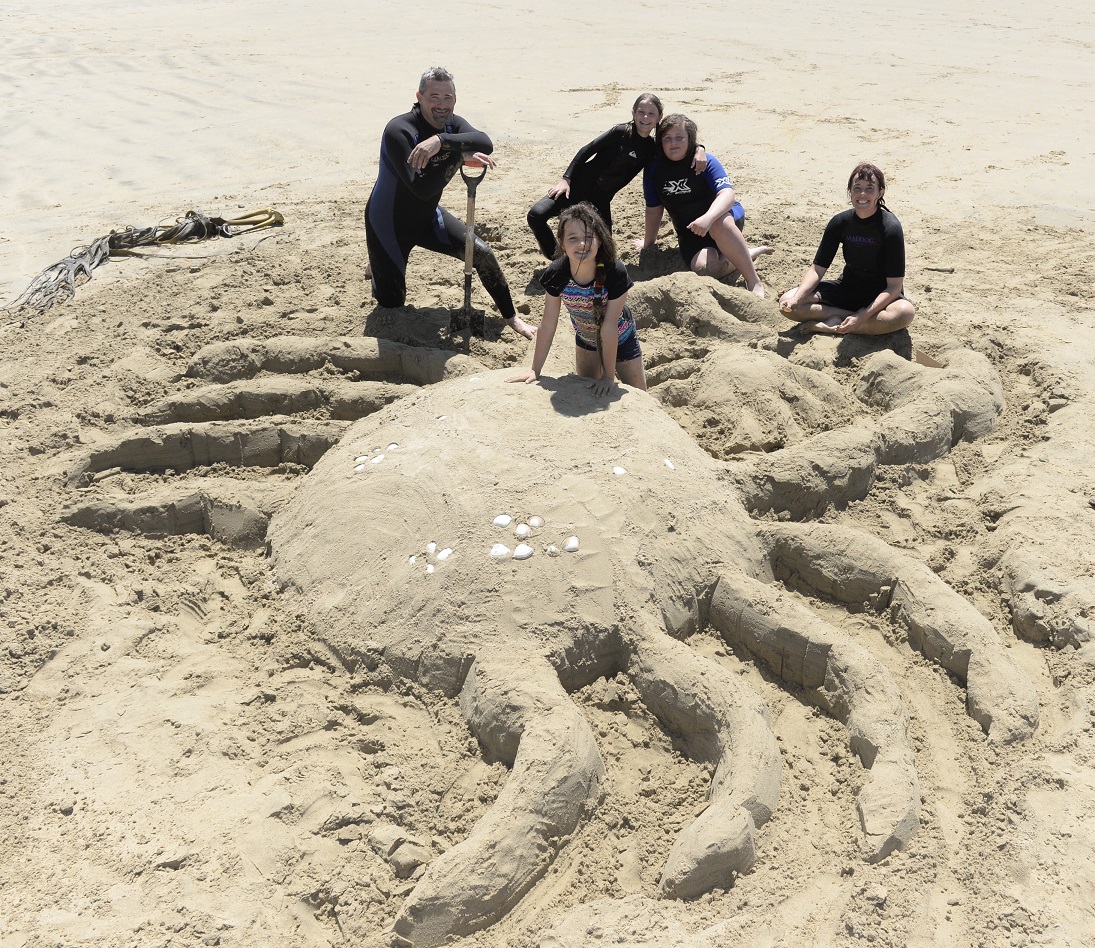 Sarah Thorne and Keith Brinkworth, of Tussock Creek, and their children Zoe (10), Jack (11) and...