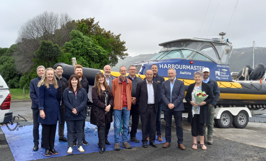 Edward Ellison Upoko rūnaka of Ōtakou (centre) gave a blessing at the ceremony. At right with a...