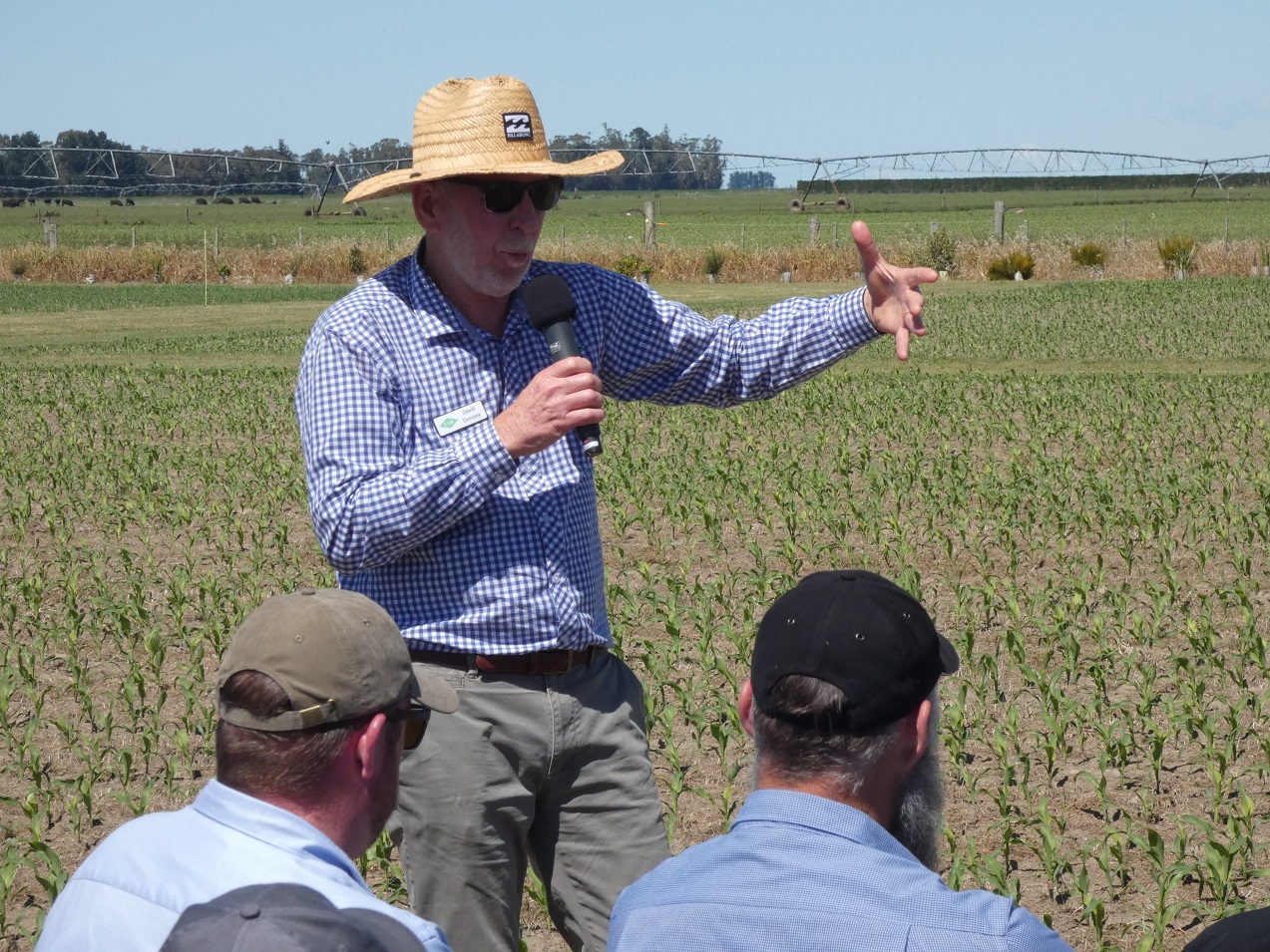 Foundation for Arable Research researcher David Densley reveals to growers some maize-growing...