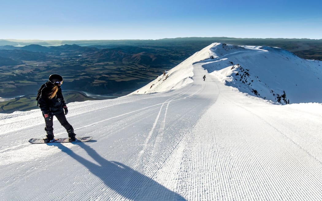 Snow fans were able to climb Mt Hutt in some February snow today.  Photo: supplied/file 