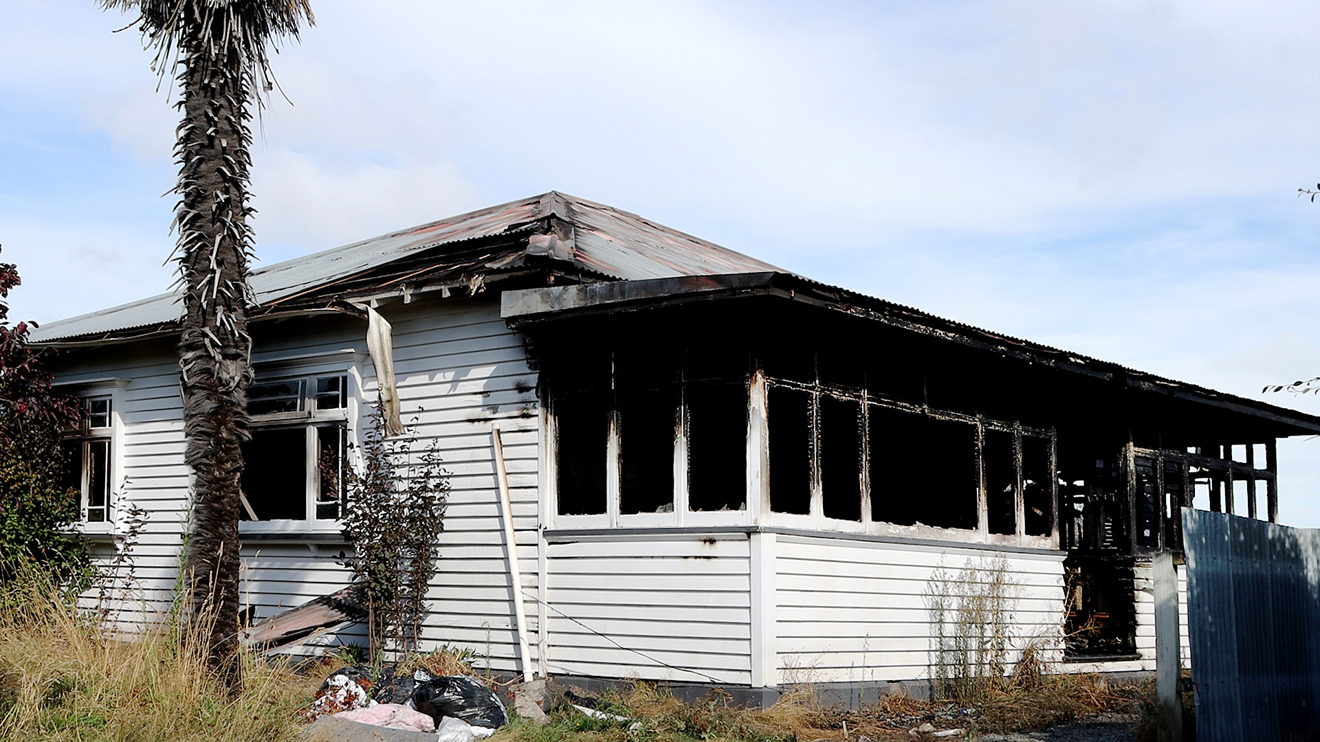 The house was completely gutted by fire this morning. Photo: Geoff Sloan