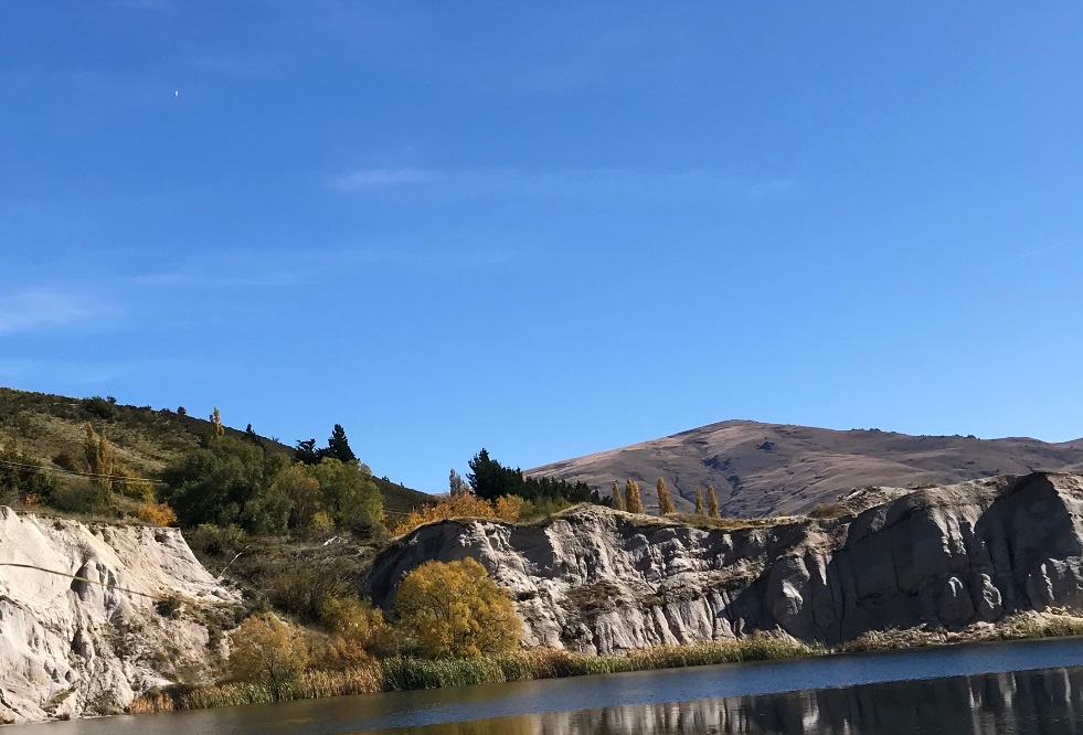 The balloon (top left) seen from St Bathans today. Photo: Marjorie Cook