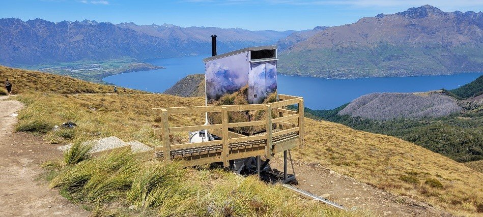 The new toilet near the Ben Lomond Saddle is wrapped with a photo of the surrounding scenery, so...