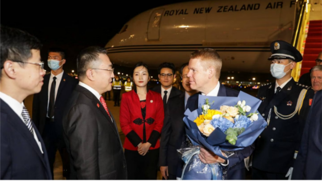 Prime Minister Chris Hipkins arrives in Beijing. Photo: Pool