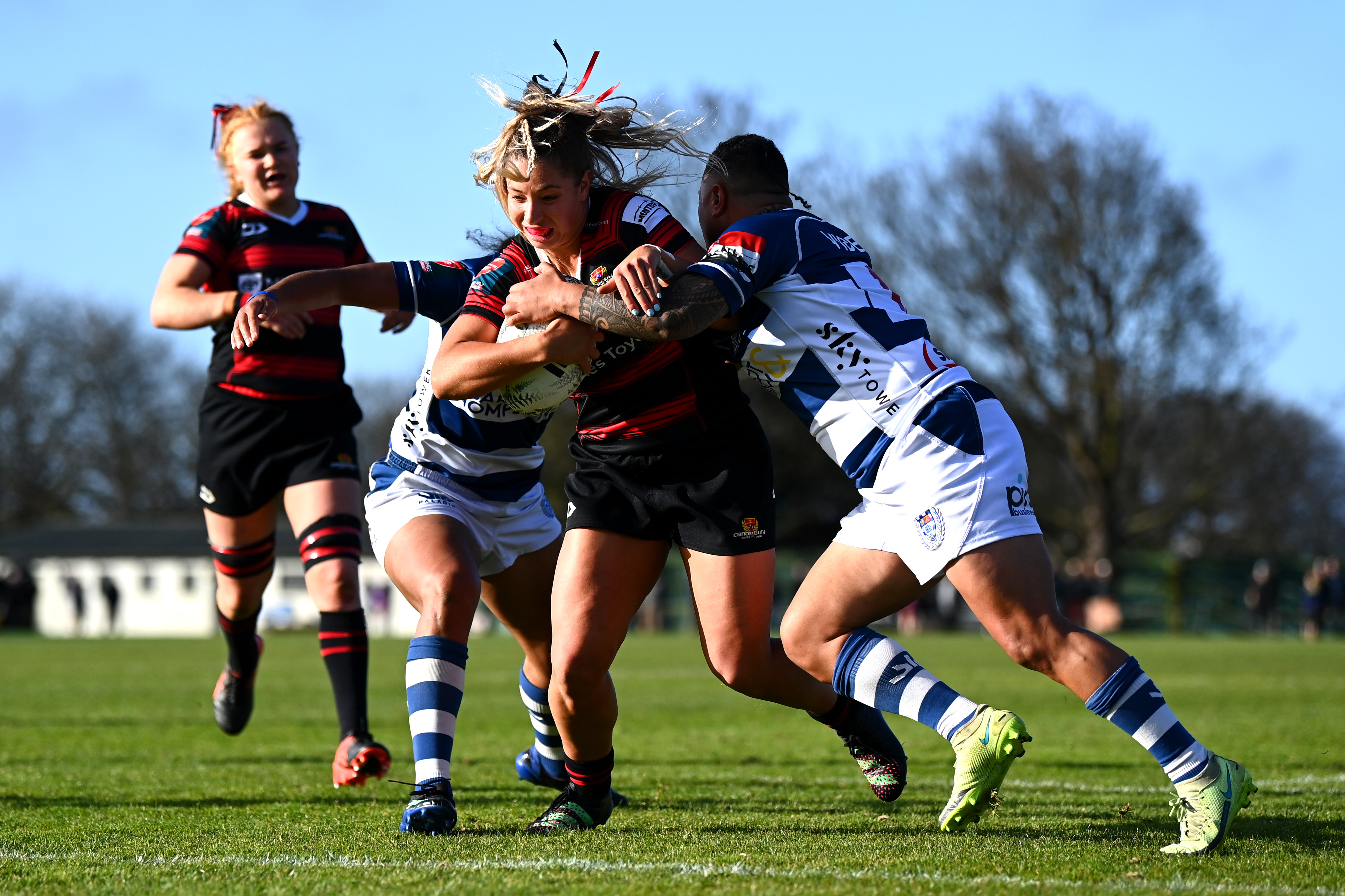 Arihiana Marino-Tauhinu of Chiefs Manawa warms up during the Super News  Photo - Getty Images