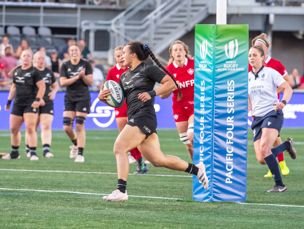 Ruahei Demant runs in a try for the Black Ferns against Canada at TD Place Stadium in Ottawa. Photo: Getty