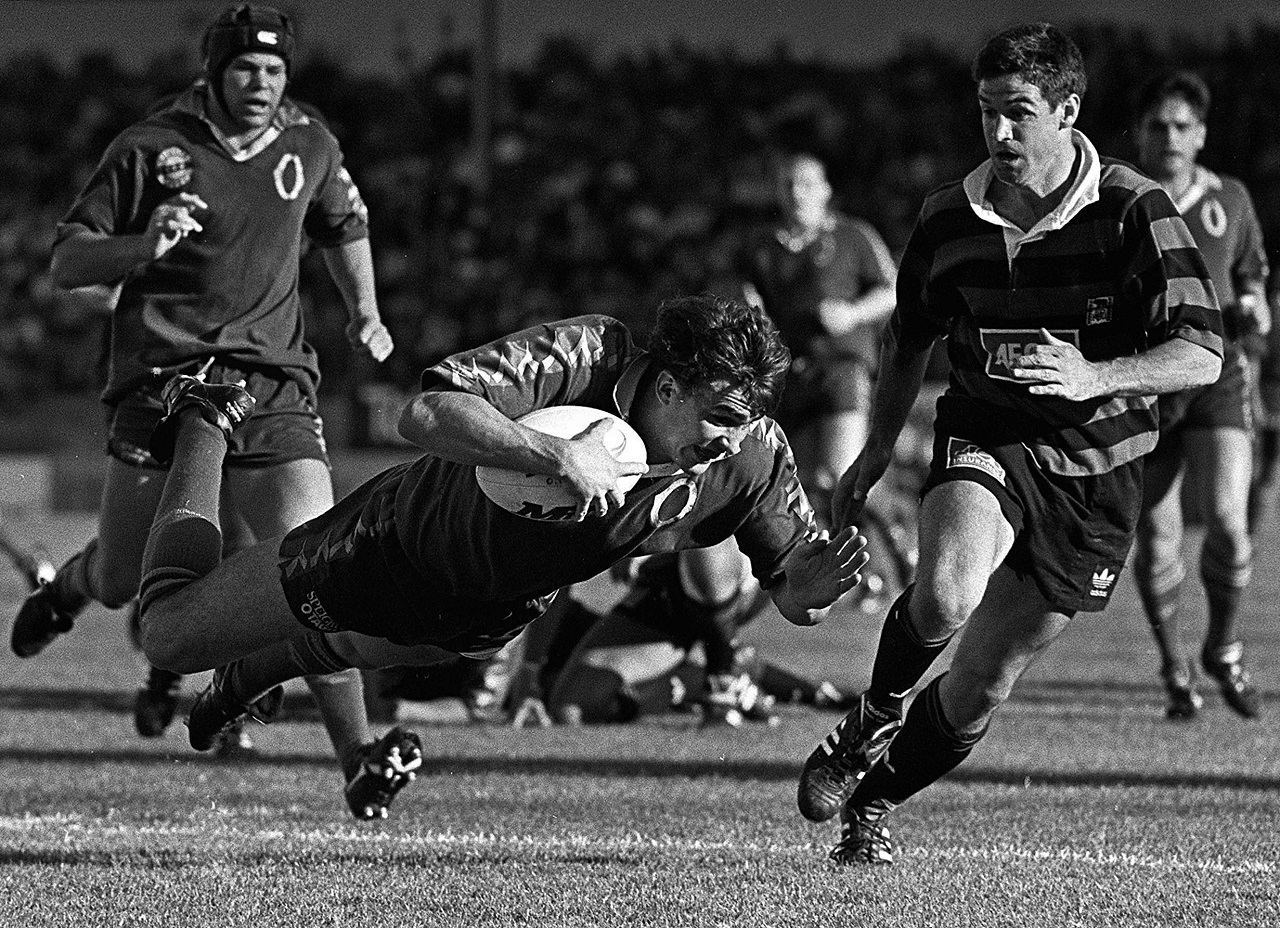 John Leslie scores for Otago in 1994. Photo: ODT archives