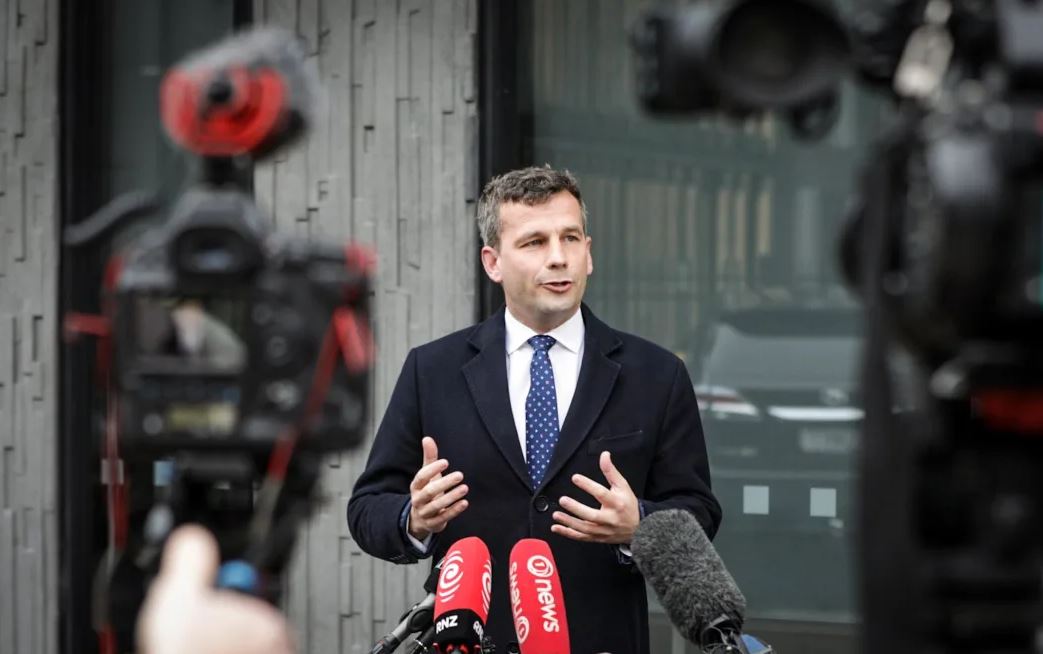 ACT leader David Seymour on the campaign trail last week. Photo: RNZ/Nathan McKinnon