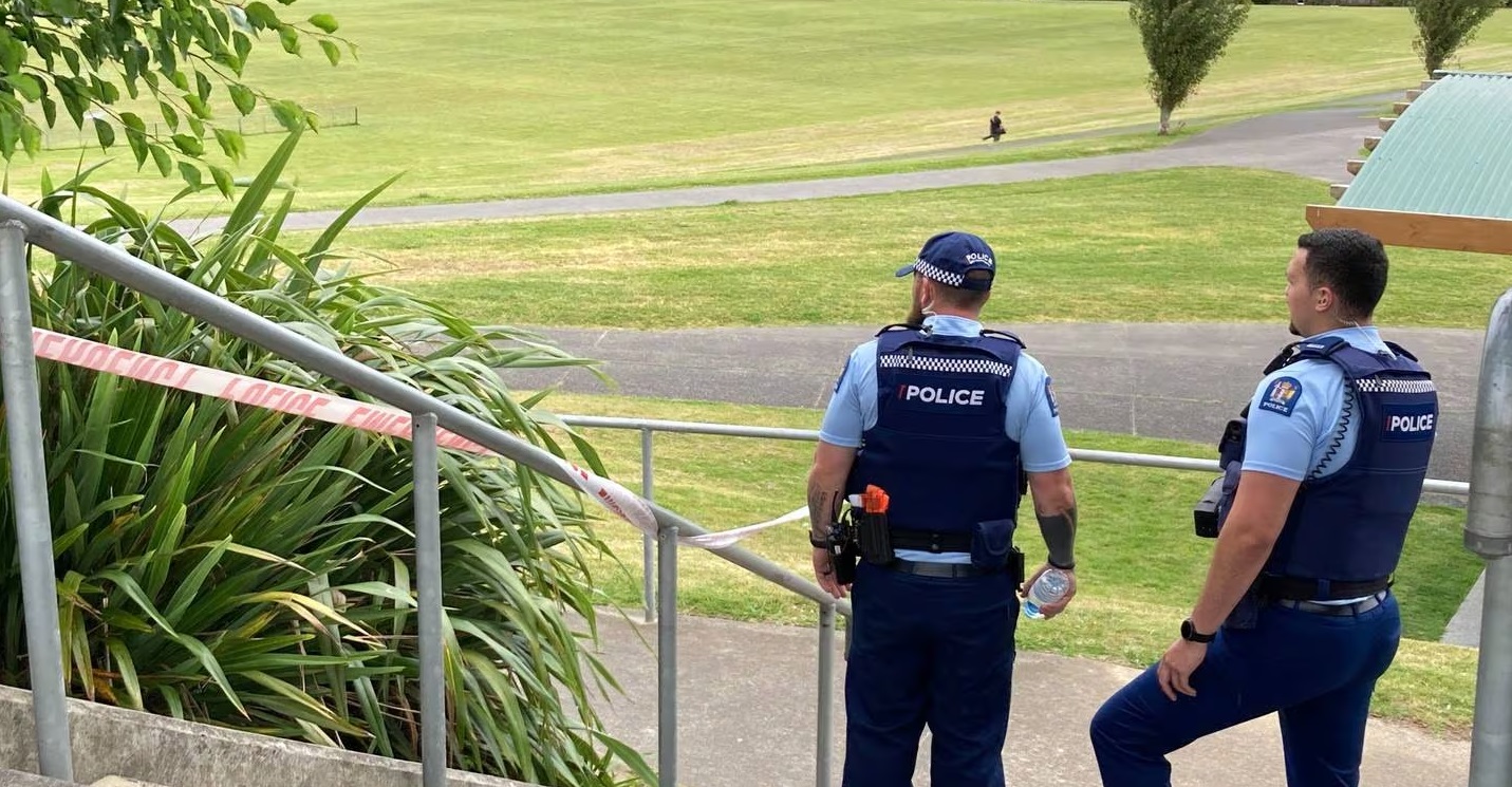 Police at Royal Reserve park this morning. Photo: NZ Herald