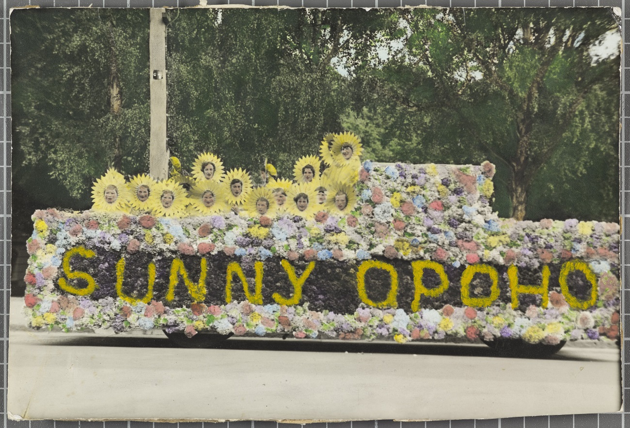 The Opoho School festival float in 1957. Photo: photographer unknown, Hocken Collections  — Te...