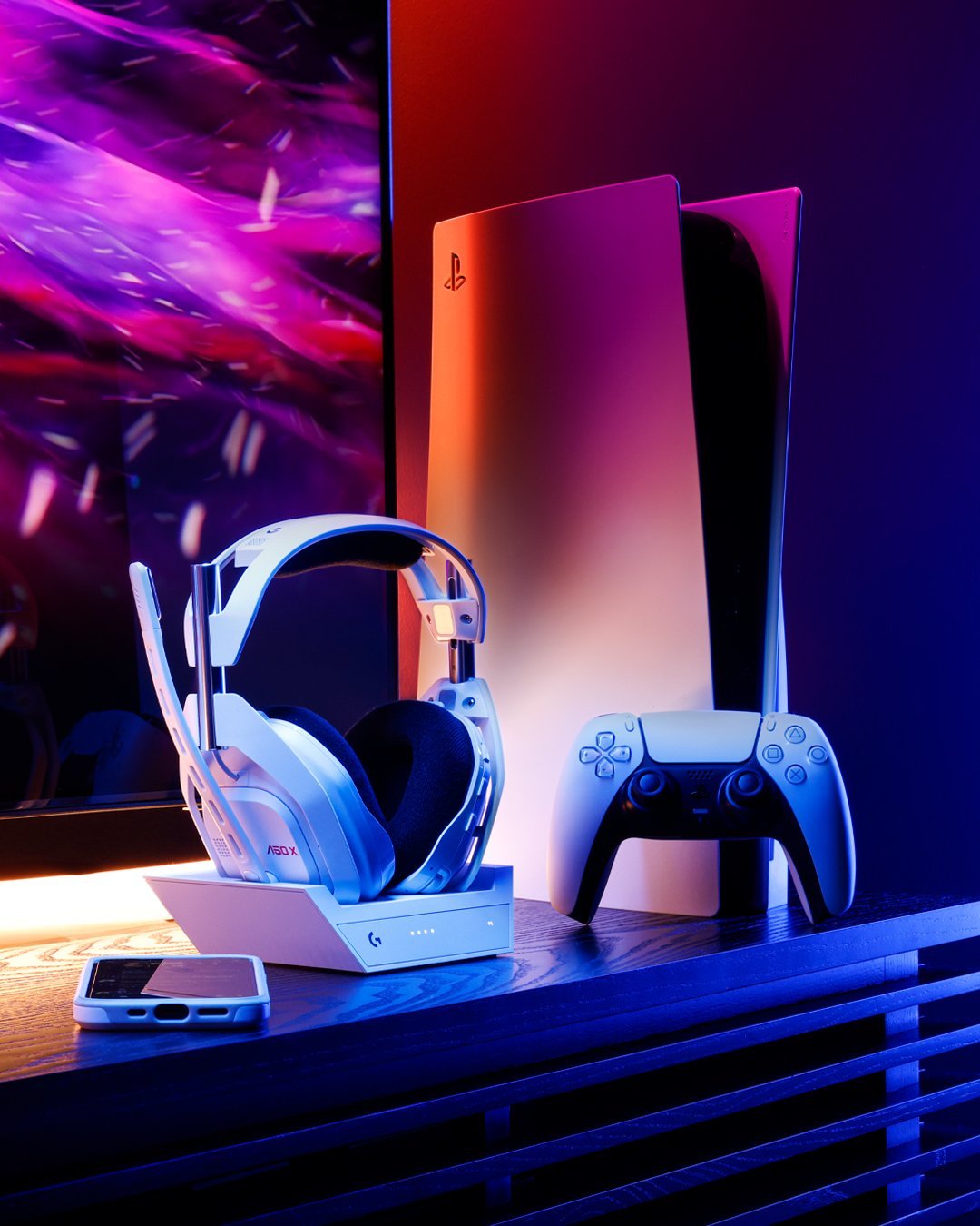 Connect your consoles simultaneously with Astro A50 X headset