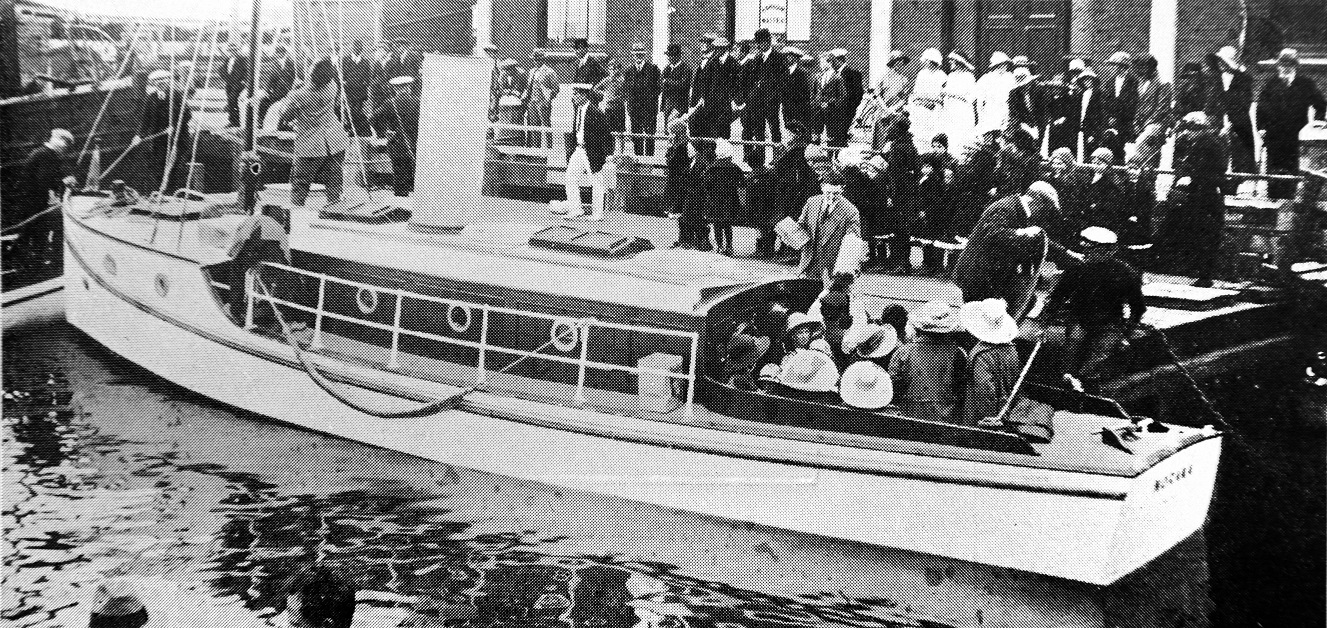 Dunedin’s orphans embark on Mr C. Sundstrum’s launch Norana at Dunedin for a picnic to Broad Bay...