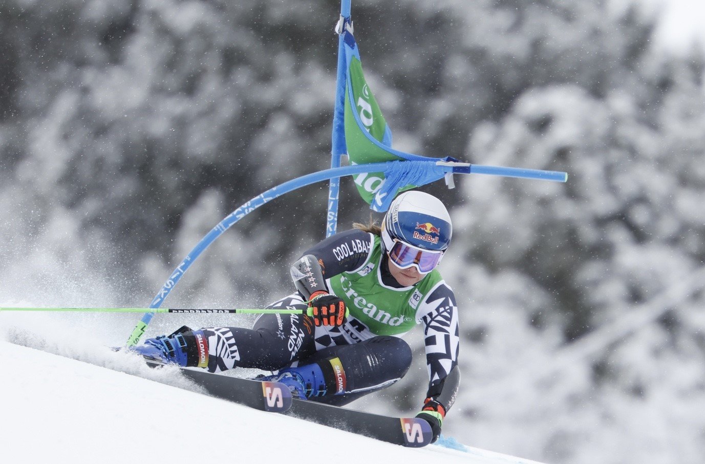 Alice Robinson in action at the Soldeu resort in Andorra. PHOTO: ALEXIS BOICHARD / AGENCE ZOOM