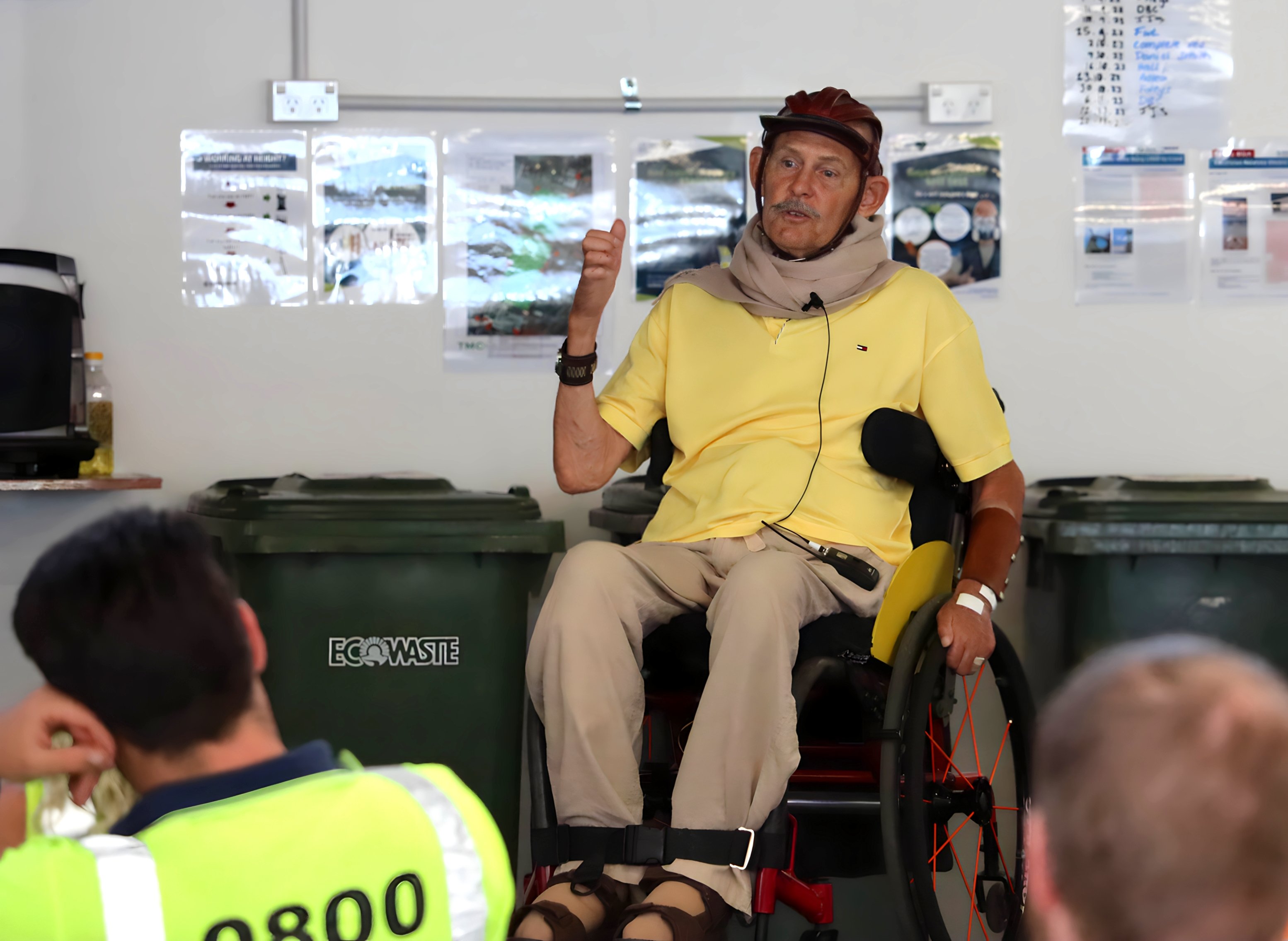 Rhett Brown, of Whangarei, speaks to construction workers at the new Dunedin hospital site. Photo...