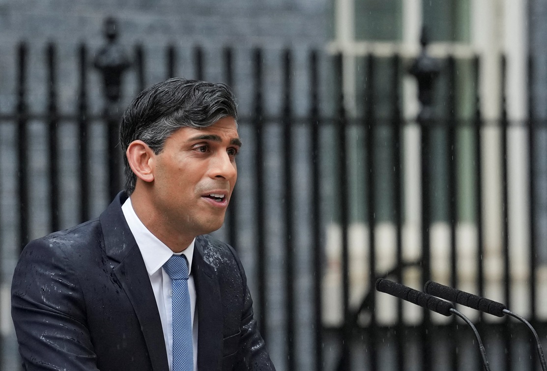 British Prime Minister Rishi Sunak delivers a speech calling for a general election outside Number 10 Downing St in London. Photo: Reuters