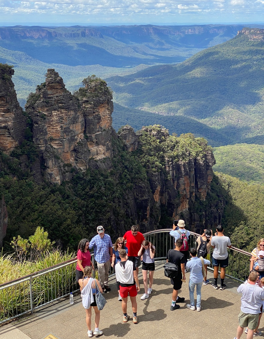 A lookout at Echo Point at the Three Sisters peaks. Photo: Jacqui Gibson