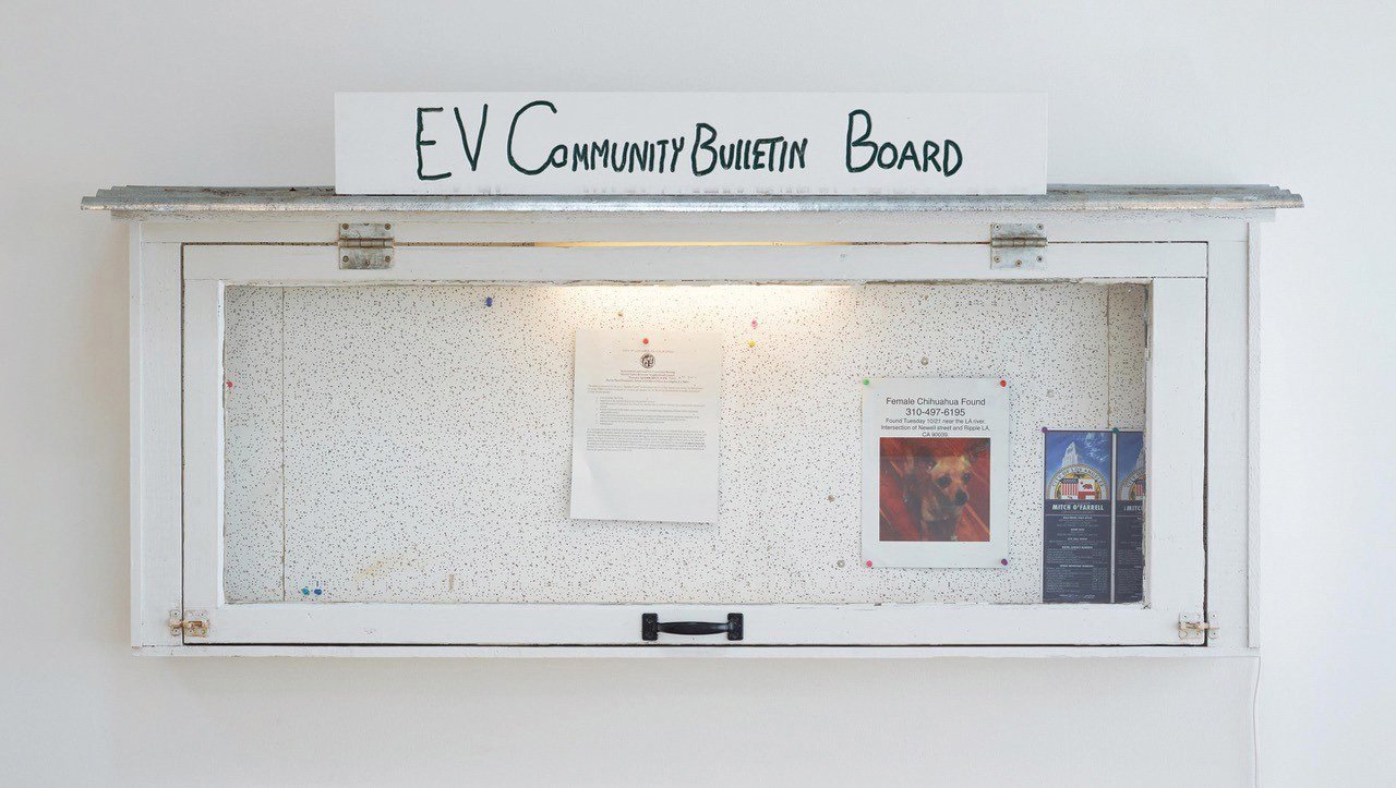 Community Notice Board (Frogtown) (2015), by Fiona Connor.