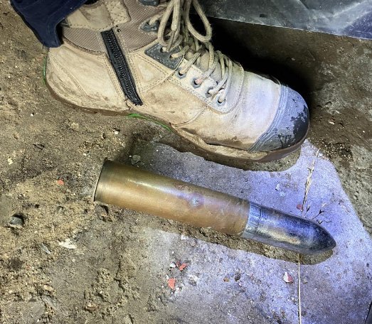 An undetonated shell discovered under a property by a resident in Corstorphine Rd. PHOTO: NZ POLICE