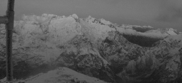 Looking at a snowy Mt Crosscut on the Milford Road this morning.  Fine conditions are forecast in...