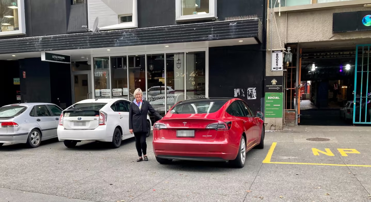 Kerry Prendergast says signage where she parked is "ambiguous". Photos: Catherine Hutton