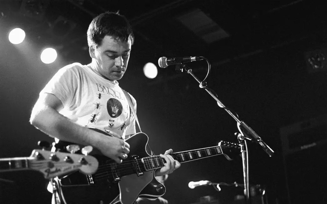 Martin Phillipps earlier in The Chills' career. Photo: Frans Schellekens, 1989