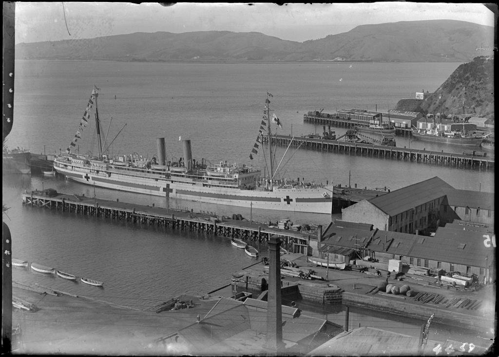 Maheno as hospital ship, 1914-16. Photo: Sidney Herbert Rawson, 1883-1951, P2000-021/1-0693