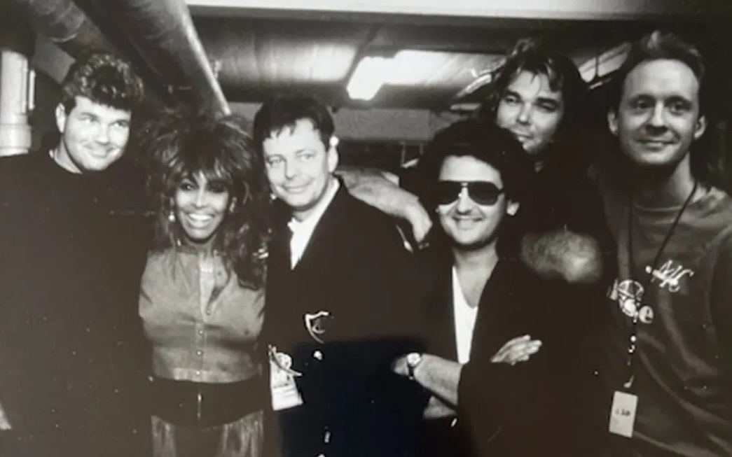 (Pictured left to right) Todd Hunter, Tina Turner, Tommy Emmanuel, Alan Mansfield, Mark Hunter,...