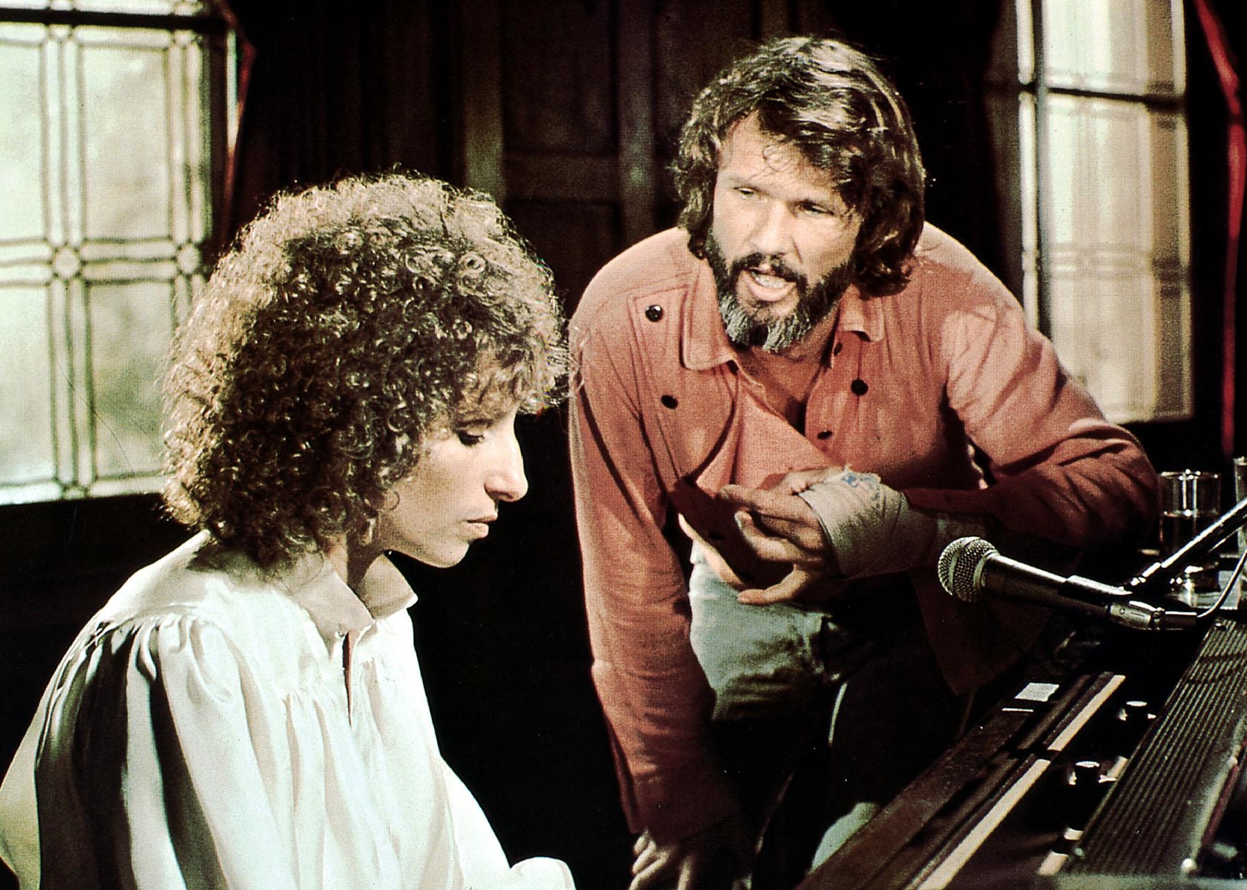 Kris Kristofferson and Barbra Streisand in A Star is Born. Photo: Getty Images